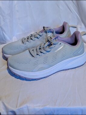 Bronax Women's Wide Toe Box Light Gray Sneakers with Lavender Inner Lining